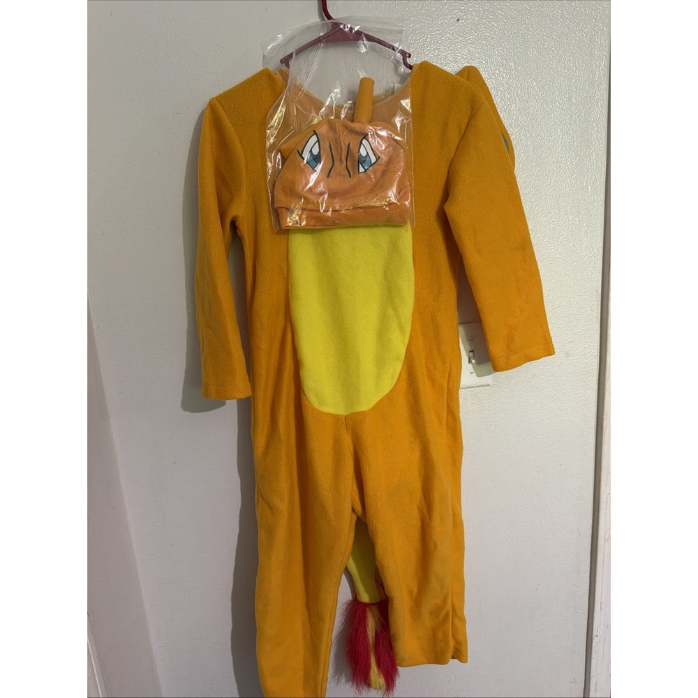 Kids Medium (8/10) Pokémon Charizard costume 2018 Halloween Dress up Pretend